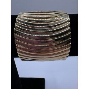 Vintage Gold-Tone Ribbed Wide Cuff Stretch Bangle Bracelet